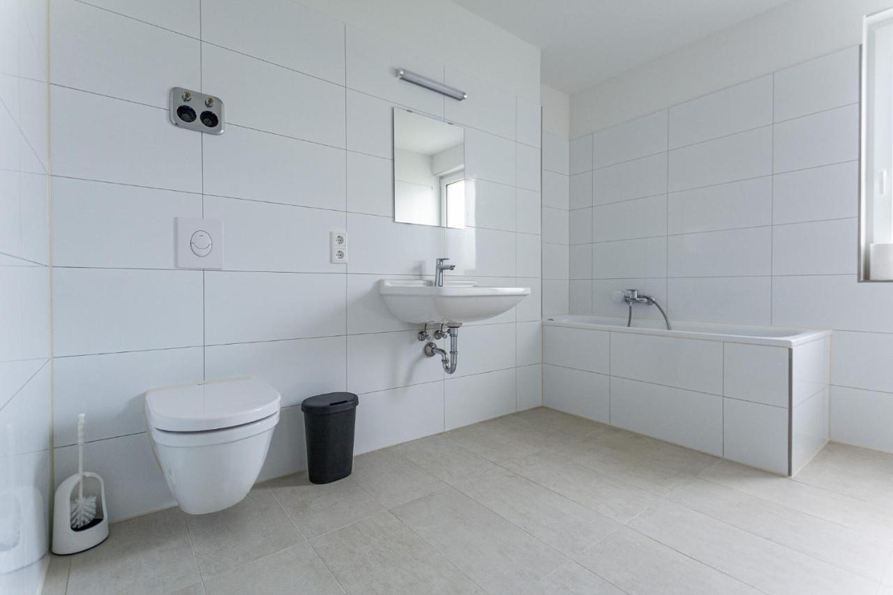 Apartment T&k - - 3 Comfortable - 18 Min To Fair Messe Cologne